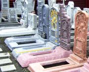 Памятники (надгробие) Любые архитектурные формы