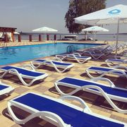 Пляжный зонт диаметром 2, 5 м. 