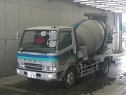 Автобетоносмеситель Mitsubishi Fuso кузов FK71HDZ