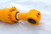 Цилиндр ковшевой для экскаватора Komatsu PC220-7