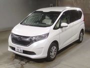 Минивэн 6 мест компактвэн Honda Freed кузов GB6 4wd