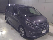 Минивэн гибрид класса компактвэн Honda Freed Plus (+) Hybrid кузов GB7