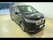 Минивэн гибрид 7 мест Honda Step Wagon кузов RP5 модификация Hybrid G